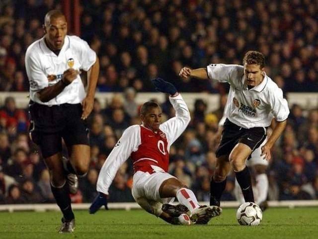 皇马巴萨求而不得的铁腰，还是西甲冠军队内射手王，却被庸医耽误